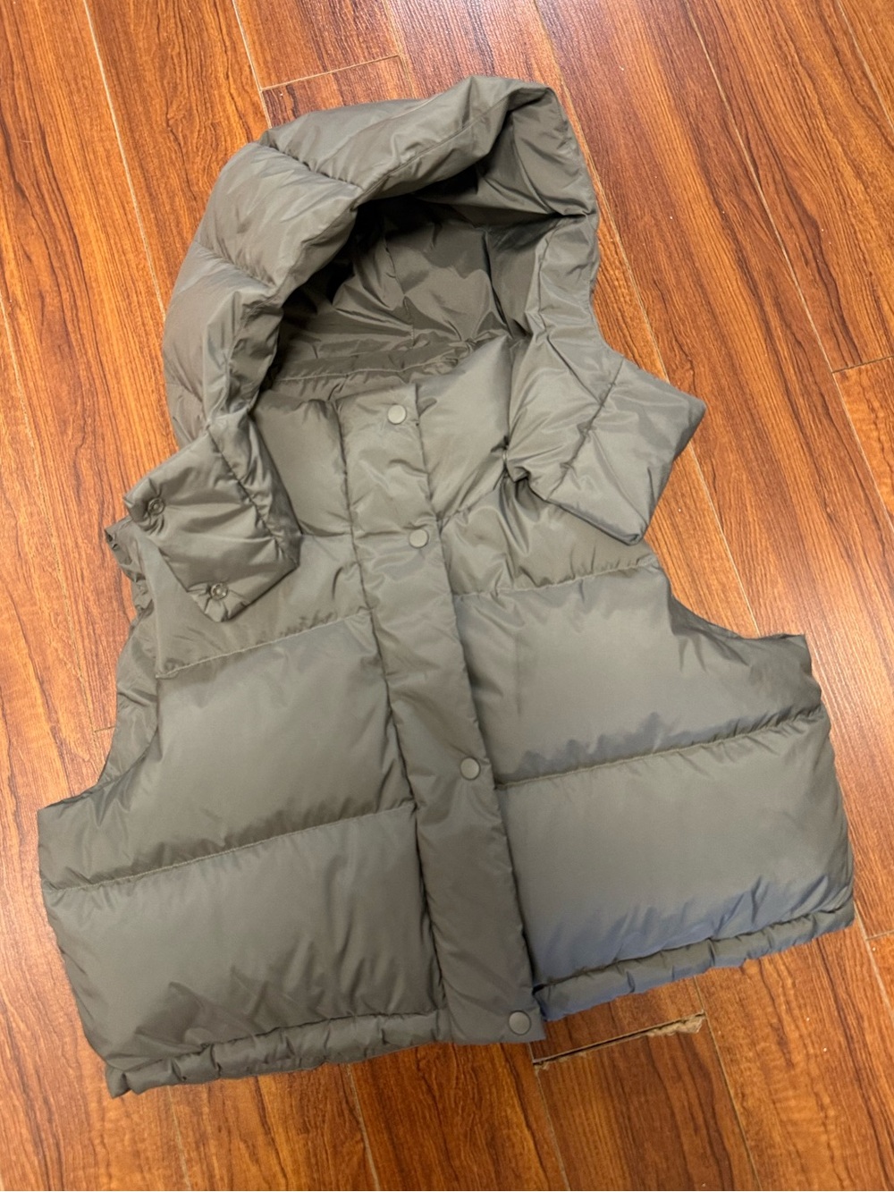 Lululemon Wunder Puff Super-Cropped Vest size 8